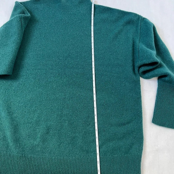 The Group by Babaton Pure Mock neck Cashmere Sweater Green sz Large NWT - Picture 8 of 9